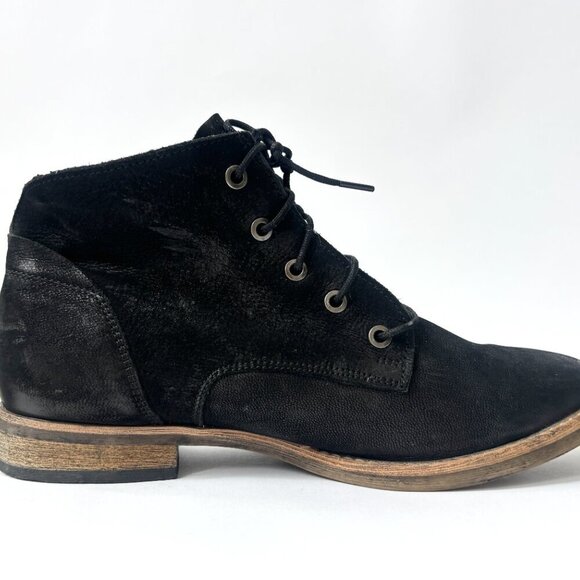 Diba Eli Genuine Black Suede Leather Combat Ankle Booties - sz 8 - Picture 4 of 12
